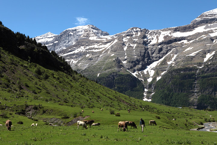 Der Felsenkessel im Pineta-Tal
