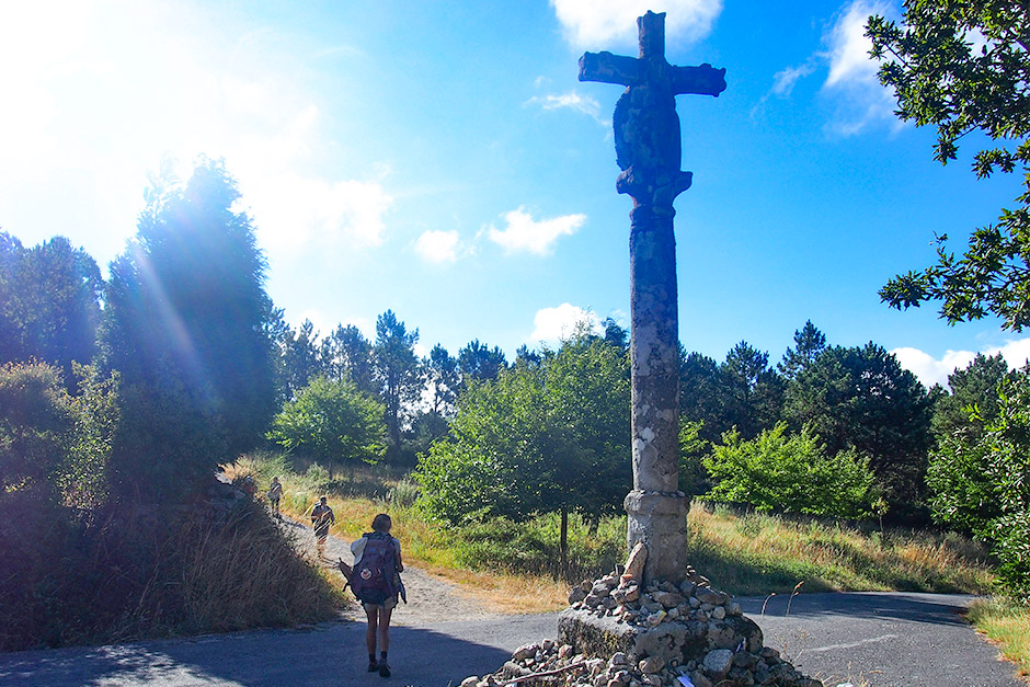 Pilgerkreuz auf dem Weg von Olveiroa nach Cee