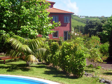 Estrela do Atlantico_Haupthaus mit Pool