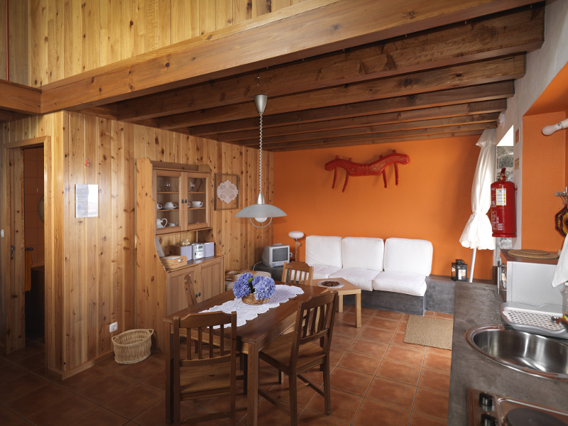Casas d' Arramada_Küche mit Wohnraum_klein