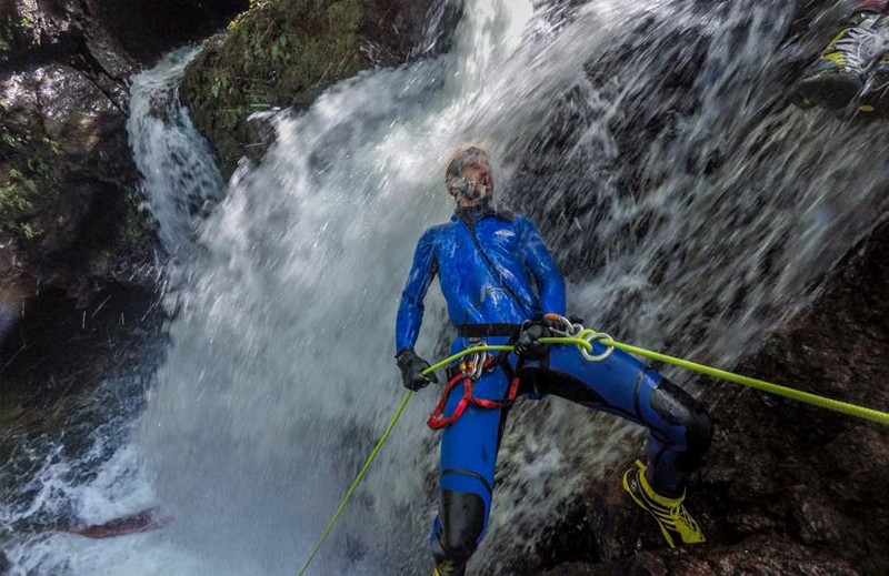 Azores Active Blueberry_canyoning experience_01