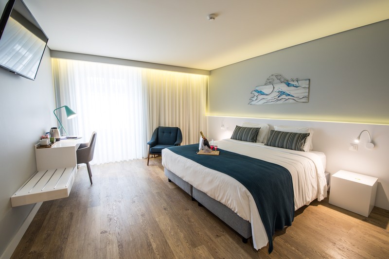 Ilha hostel & suites_bedroom example 1