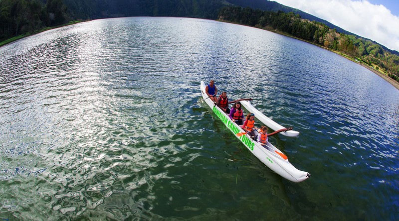 Garoupa_tour with Hawaiian double canoe 4
