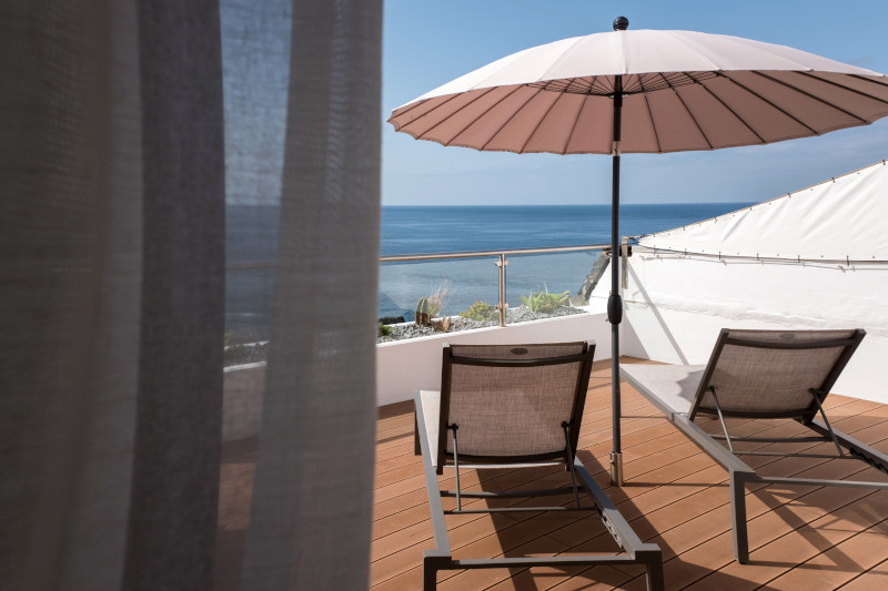 Caloura Hotel Resort_suite terrace example