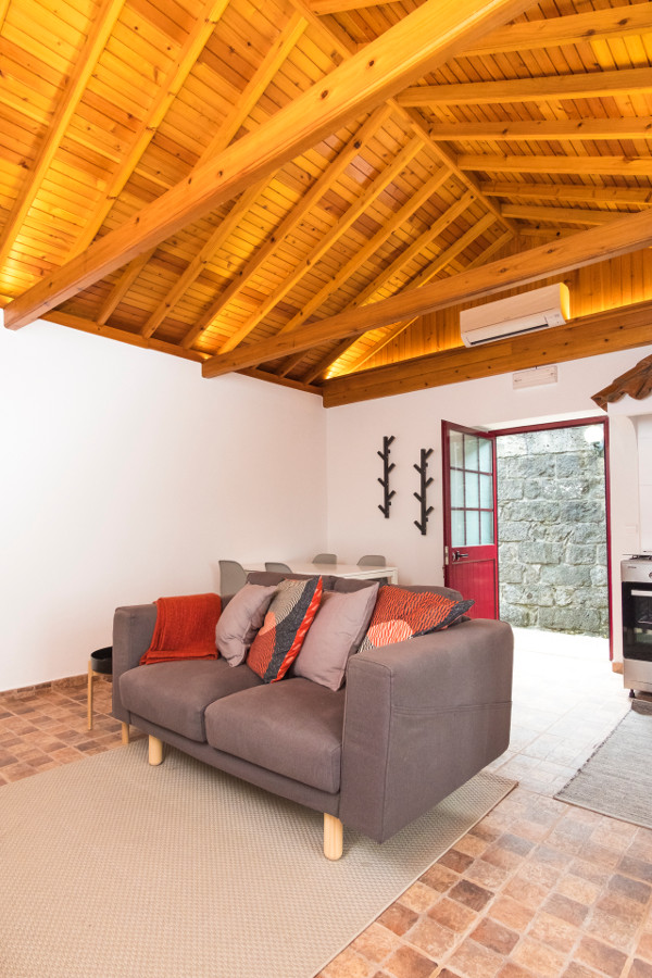 Quinta do Torcaz_living room_example_4