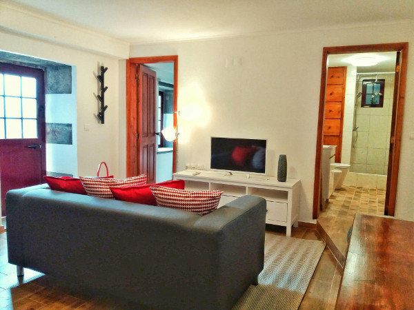 Quinta do Torcaz_living room_example