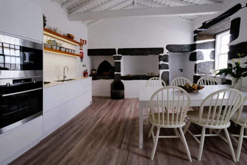Boa Nova Hostel_kitchen