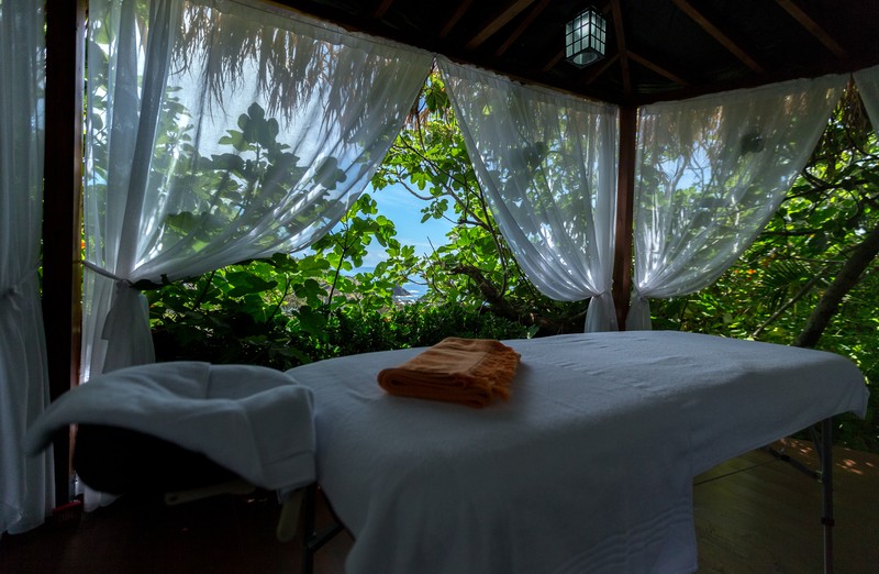 Caloura Hotel Resort_massage area.jpg