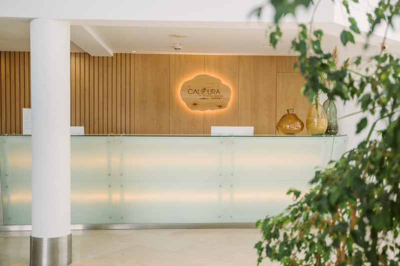 Caloura Hotel Resort_reception.jpg