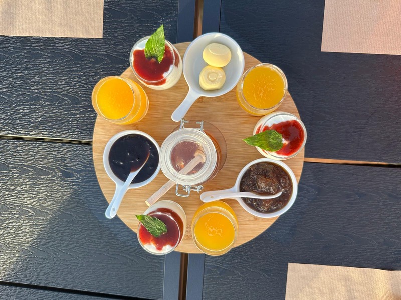 Majesty Charming House_Breakfast.jpg
