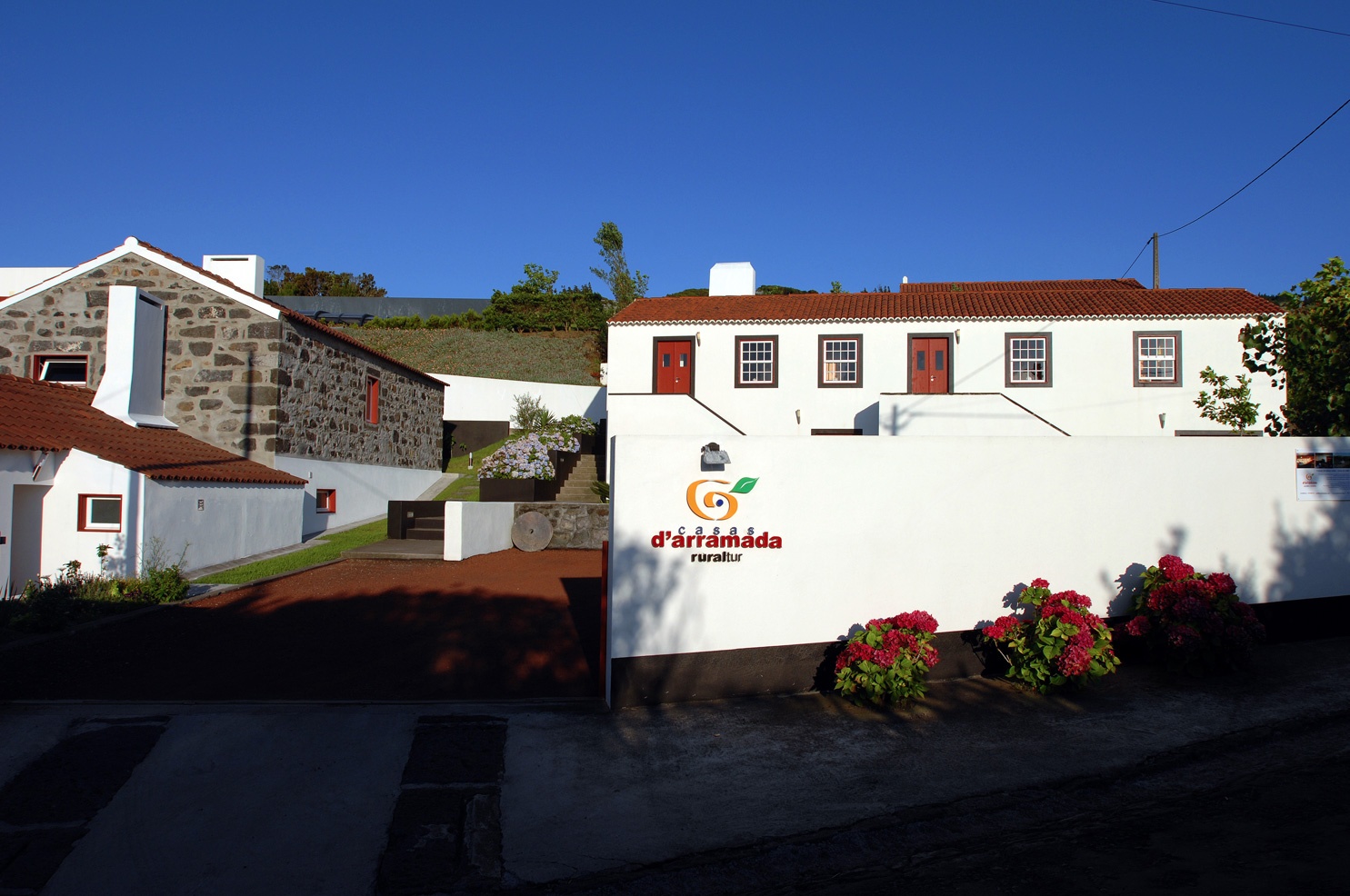 ​​​​​​​​​​​​​​Casas d' Arramada_Haupteingang