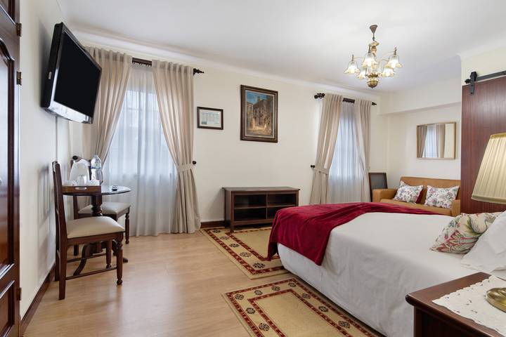 Casa Marques_singel bedroom example