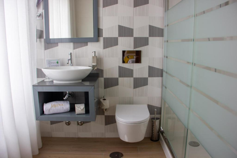 Memoria Charming House_bathroom example