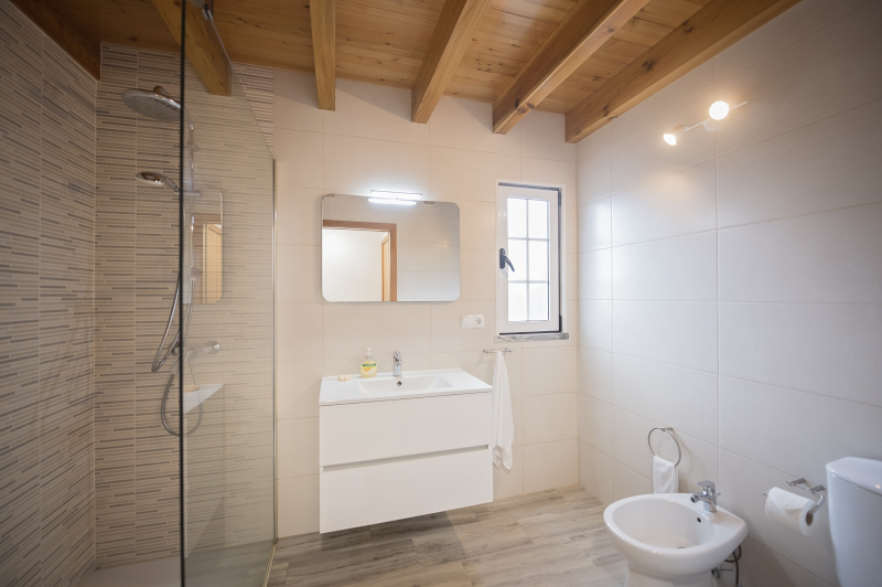 Casa da Amparo_bathroom