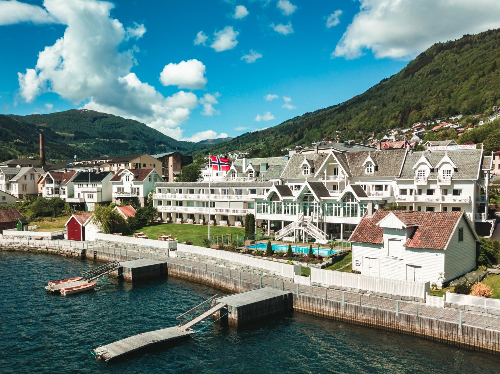Lage am Sognefjord Hofslund Fjord Hotel