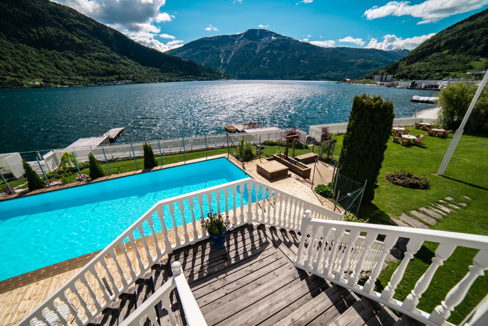 Beheizter Aussenpool Hofslund Fjord Hotel