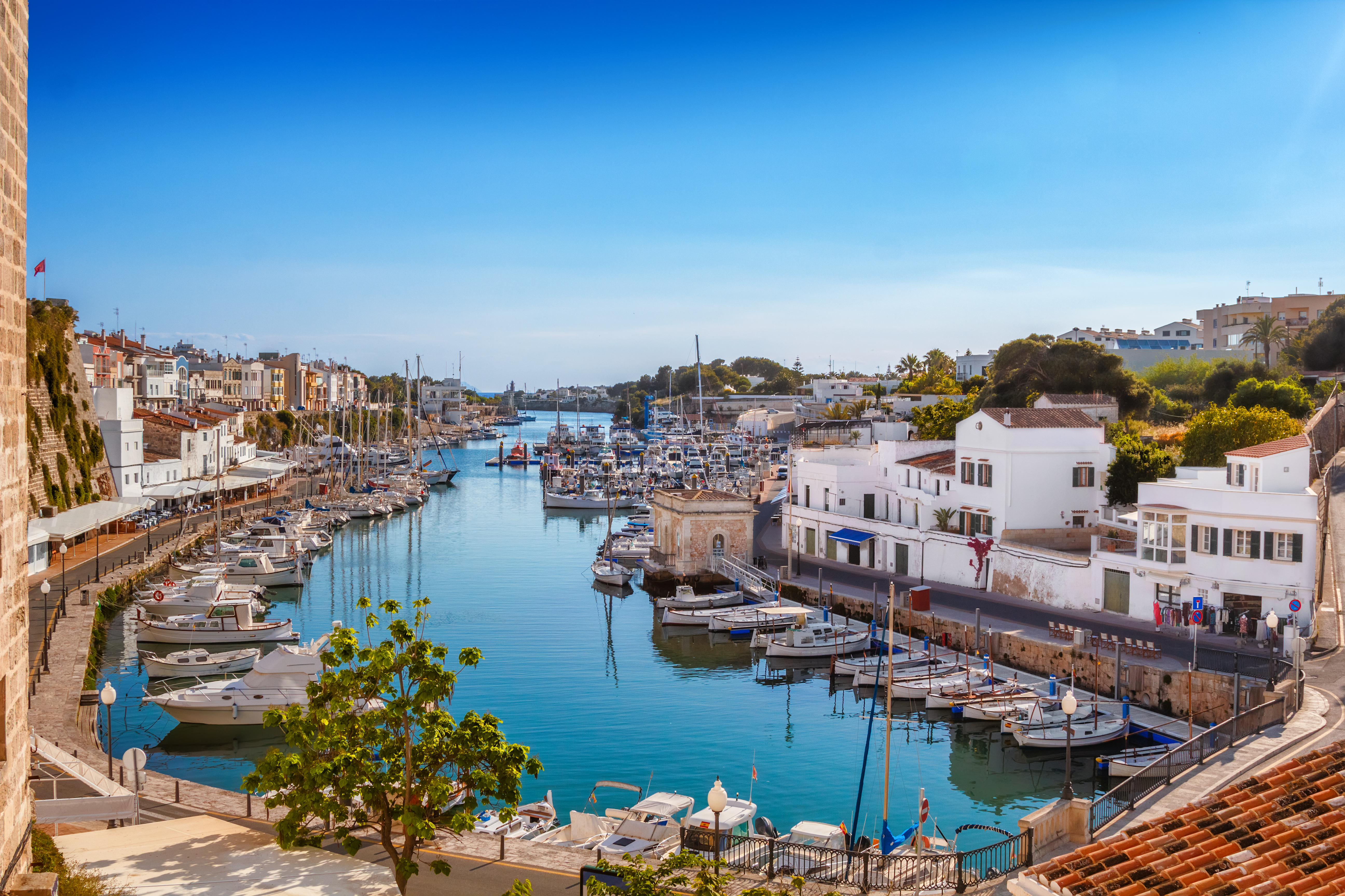 Menorca: Entspanntes Wandern & Kultur